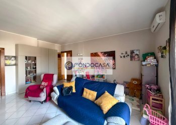 Foto 9 - Four-room apartment via solferino
 
27, San Pietro in Lama - photo 9