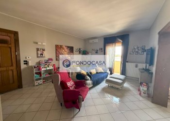 Foto 10 - Four-room apartment via solferino
 
27, San Pietro in Lama - photo 10