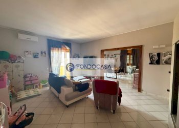 Foto 11 - Four-room apartment via solferino
 
27, San Pietro in Lama - photo 11