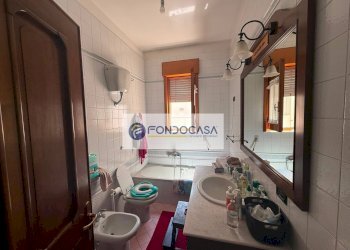 Foto 15 - Four-room apartment via solferino
 
27, San Pietro in Lama - photo 15