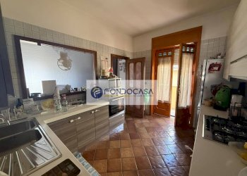 Foto 18 - Four-room apartment via solferino
 
27, San Pietro in Lama - photo 18