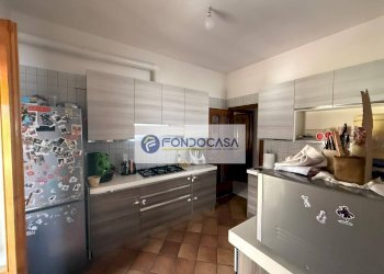 Foto 19 - Four-room apartment via solferino
 
27, San Pietro in Lama - photo 19
