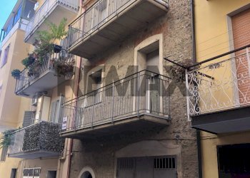 Edificio all\'aperto - Casa indipendente VIA TOSCANA
 
53, Lamezia Terme - foto 14