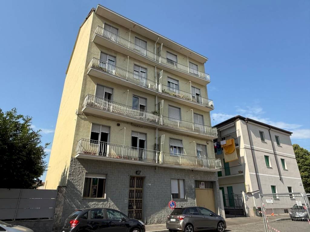 Facciata - Three-room apartment via Monteponi, 57/81, Torino (neighborhood Mirafiori Sud) - photo 1