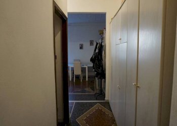 Corridoio - Bilocale via San Giovanni Bosco, Genova (zona Sampierdarena) - foto 5