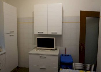 Cucina - Bilocale via San Giovanni Bosco, Genova (zona Sampierdarena) - foto 8