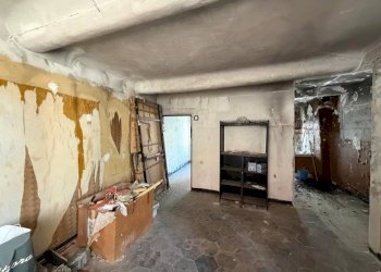 Soggiorno - Bilocale via Beato Martino da Pegli, Genova (zona Pegli) - foto 9