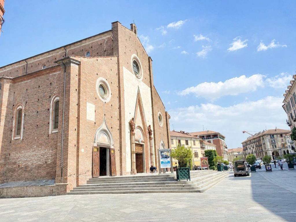 Zona - Appartamento piazza Liderico Vineis, 7, Saluzzo - foto 3