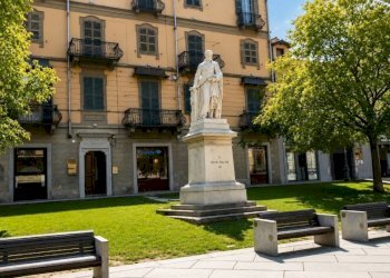 Zona - Appartamento piazza Liderico Vineis, 7, Saluzzo - foto 2