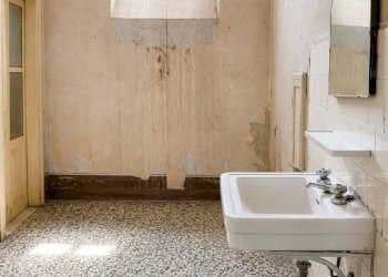 Bagno - Appartamento piazza Liderico Vineis, 7, Saluzzo - foto 19