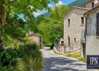Zona - Appartamento Località Ca' Giovaccolo, Piobbico - foto 9