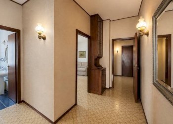 Corridoio - Apartment viale dei Promontori, 440, Roma (neighborhood Lido di Ostia) - photo 26