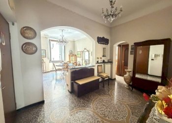 Trilocale Savona - foto 7