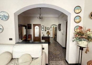 Trilocale Savona - foto 15