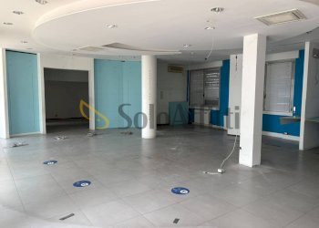 WhatsApp Image 2026-07-16 at 16.42.28 (5) - Locale Commerciale Via Contardo Ferrini 42, Samarate - foto 2