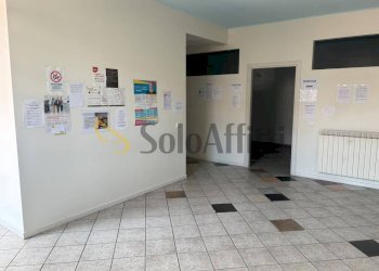 WhatsApp Image 2026-07-16 at 16.42.30 (6) - Locale Commerciale Via Contardo Ferrini 42, Samarate - foto 2