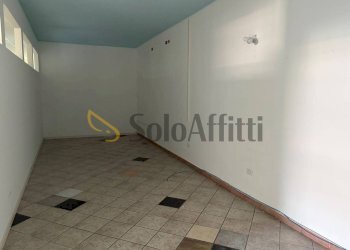 WhatsApp Image 2026-07-16 at 16.42.30 (3) - Locale Commerciale Via Contardo Ferrini 42, Samarate - foto 3