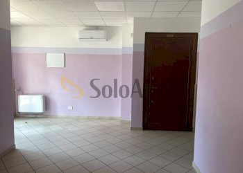 WhatsApp Image 2026-07-16 at 16.42.29 (3) - Locale Commerciale Via Contardo Ferrini 42, Samarate - foto 4