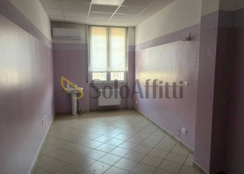 WhatsApp Image 2026-07-16 at 16.42.29 (6) - Locale Commerciale Via Contardo Ferrini 42, Samarate - foto 5