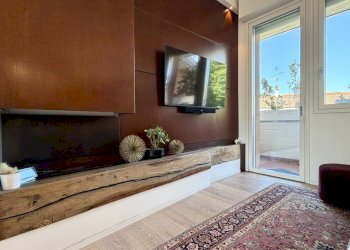 www.la-commerciale.com | Rif. COM64 - Quadrilocale Via L. Galvani 64, Ozzano dell'Emilia - foto 2