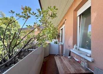 www.la-commerciale.com | Rif. COM64 - Quadrilocale Via L. Galvani 64, Ozzano dell'Emilia - foto 3