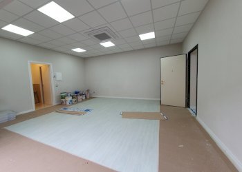 20221115_115005(0).jpg - Office ZONA VIA MILANO, Brescia - photo 1