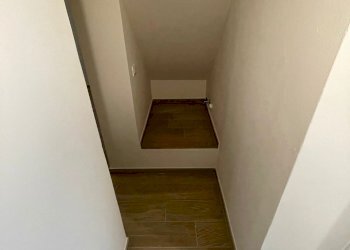 9f7ebb81-f778-4c13-956d-2a8ccbdb964f - One-room apartment Cascina - photo 3