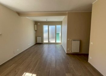 eab72795-a829-44e3-860c-bf58bf79decd - One-room apartment Cascina - photo 14