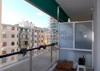 balcone - Appartamento Via della Cornice, Taggia - foto 2