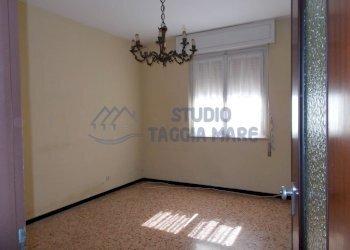 camera (5) - Appartamento Via della Cornice, Taggia - foto 10