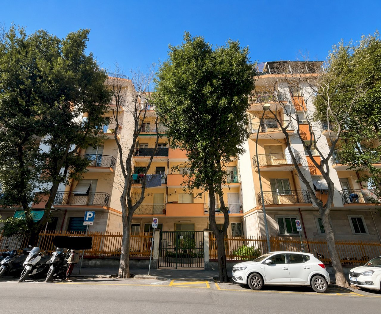 6 - Appartamento all'asta Via Napoli 78, Genova (zona Lagaccio) - foto 1