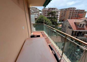 balconata - Three-room apartment Via Lamarmora 161, Sanremo - photo 14