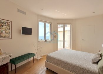 suite - Attico Via Donatello, Albenga - foto 9