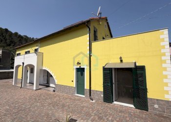VILLA ESTERNA - Villa Via Tecci 16, Quiliano - photo 1