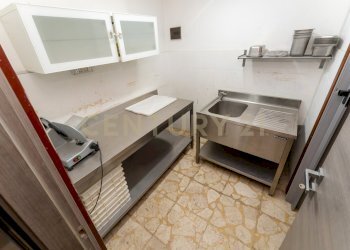 Via Aldebaran 7 CT (23) - Commercial Premises Via Aldebaran 7, Catania - photo 7