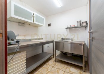 Via Aldebaran 7 CT (21) - Commercial Premises Via Aldebaran 7, Catania - photo 13
