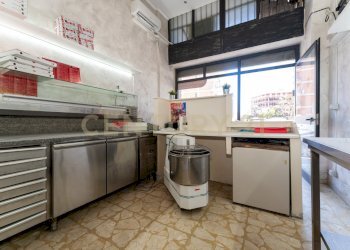 Via Aldebaran 7 CT (7) - Commercial Premises Via Aldebaran 7, Catania - photo 16