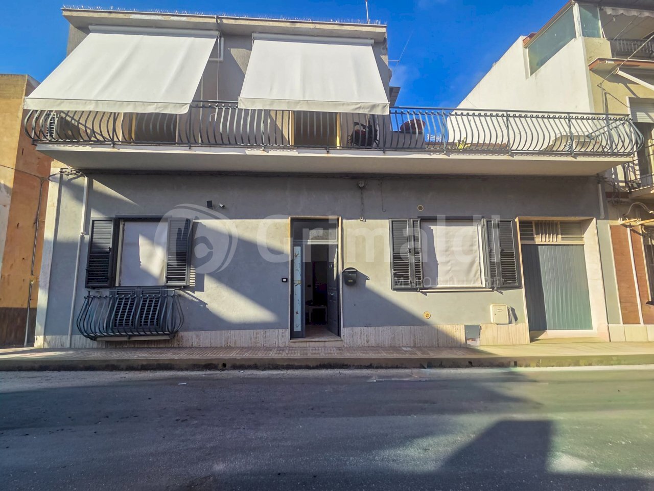 ec7903a3-3d4c-4264-9e92-44ff32d8b117 - Independent house Avola - photo 1