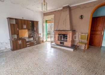 05.jpg - Casa indipendente VIA DELLA FONTE 11, Noto - foto 5