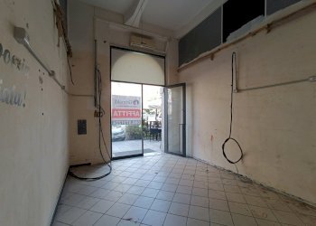 1000206108 - Commercial Premises Via Cesare Battisti 27, Messina - photo 12