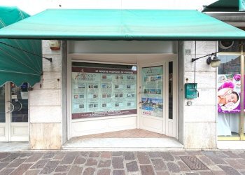 AG (11) - Real Estate Brokerage Agency Via Aurelia 178, San Bartolomeo al Mare - photo 12