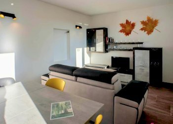 19 - Two-room apartment Strada Cornazzano 17, Parma - photo 4