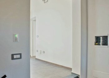 32 - Two-room apartment Strada Cornazzano 17, Parma - photo 18