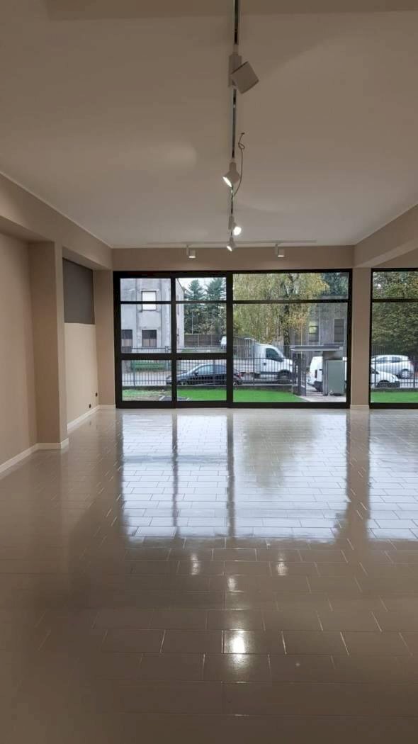 c8d2b33efd2c4330b727d5c038bdebdd - Commercial Premises Modena (neighborhood Crocetta) - photo 1