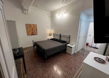 Negozio Via Privata Chiesa delle Grazie, Genova (zona Sampierdarena) - foto 15