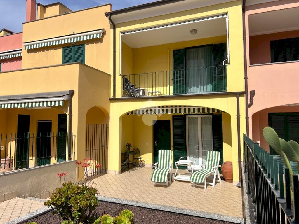 Villa a Schiera Via Gozzano, Loano - foto 2
