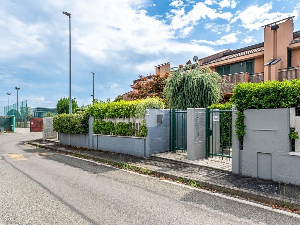 Villa a Schiera Via arcour, Fiano - foto 1
