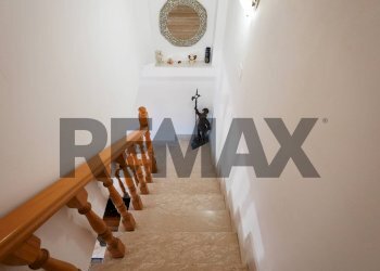 Villa Piazza Chiesa di Murta, 4 
 Bolzaneto, Genova (zona Bolzaneto) - foto 17