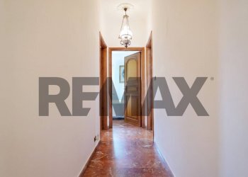 Villa Piazza Chiesa di Murta, 4 
 Bolzaneto, Genova (zona Bolzaneto) - foto 19