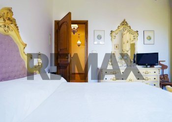 Villa Piazza Chiesa di Murta, 4 
 Bolzaneto, Genova (zona Bolzaneto) - foto 25